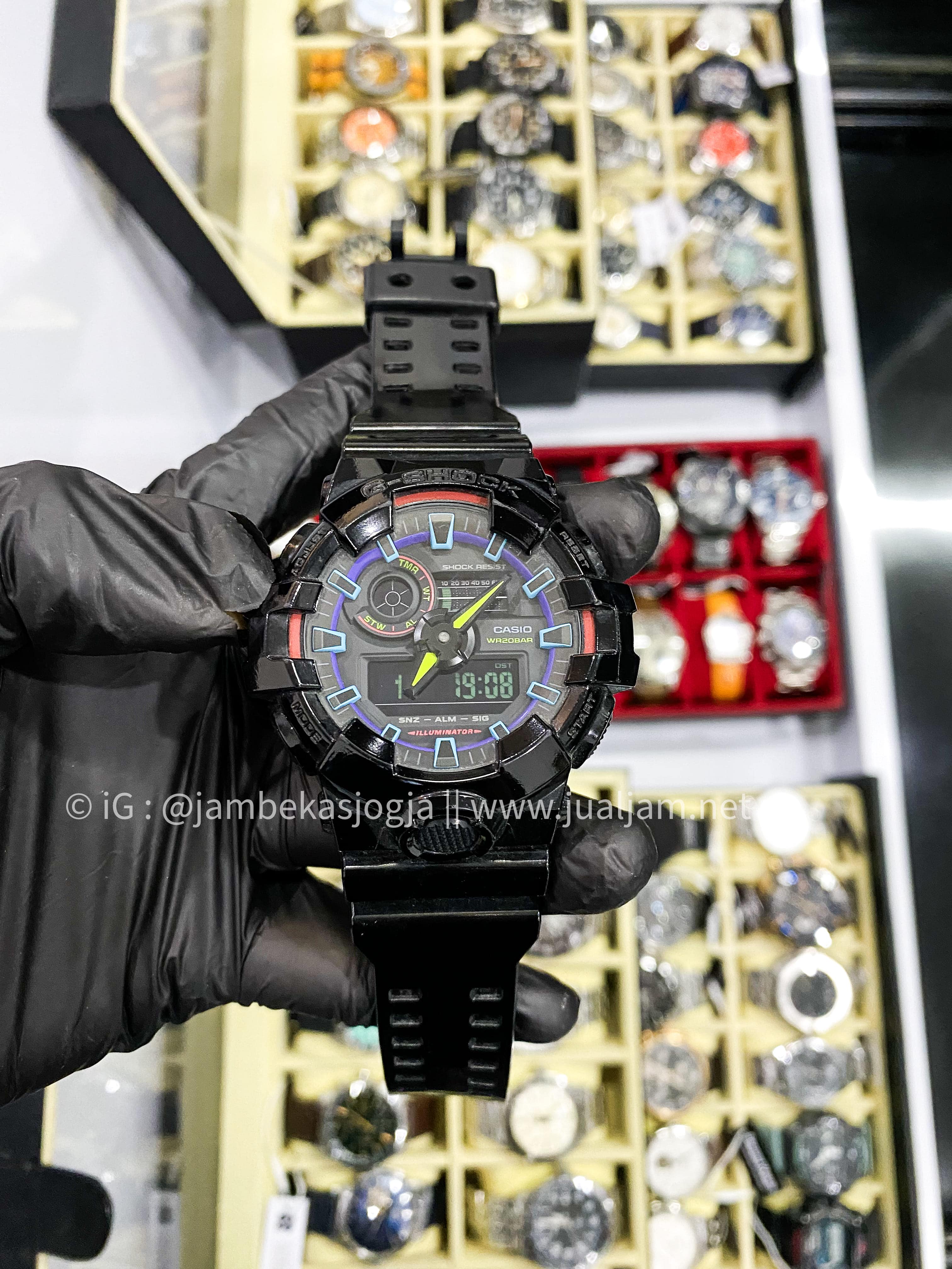 ( SKU 203 ) Casio G-Shock GA-700RGB-1ADR Virtual Rainbow Digital Analog Dial Black Resin Band GARANSI AGUSTUS RESMI 2026