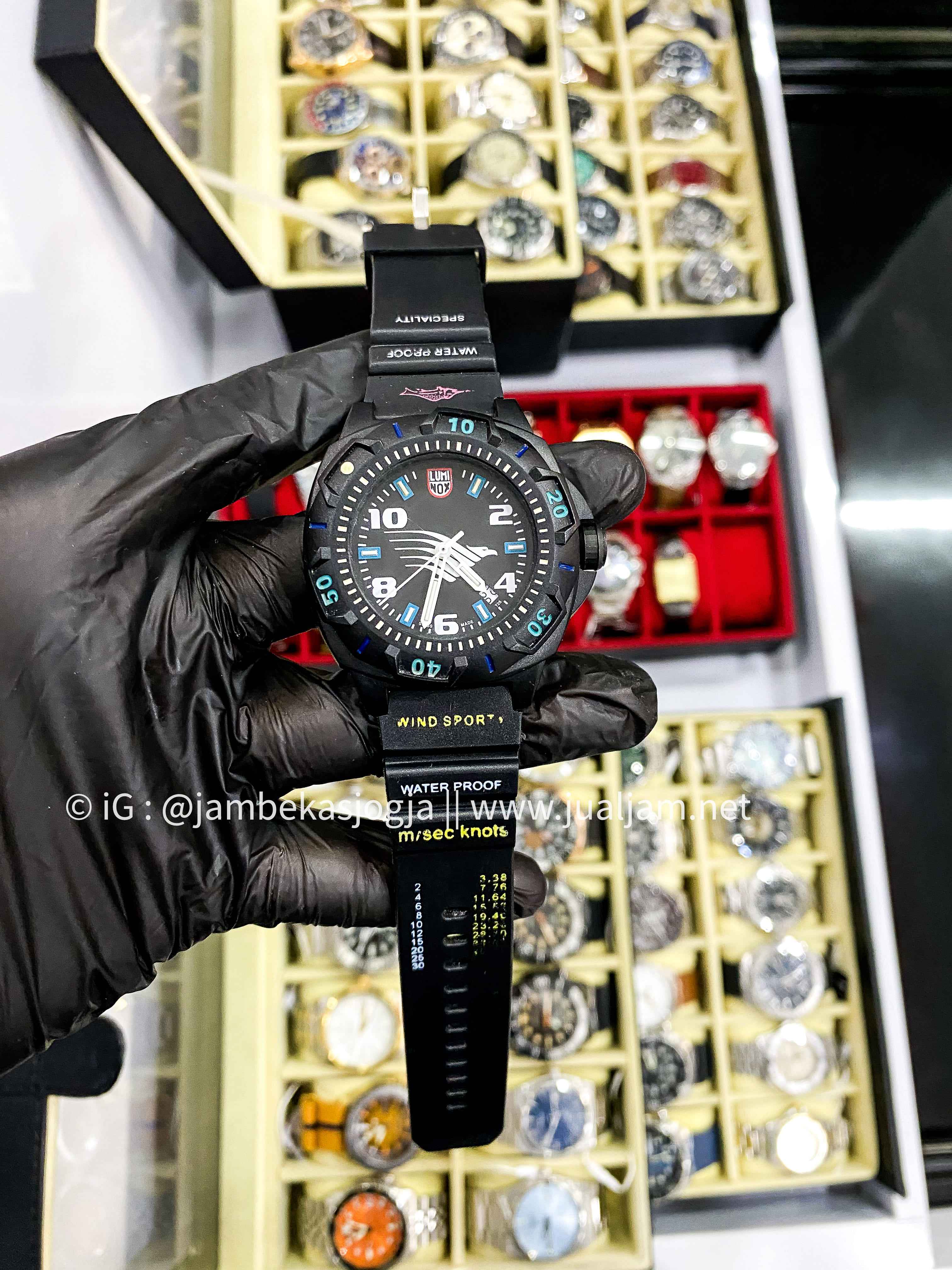 (SKU 255 )  LumiNox Garuda Indonesia 150/199 series 0201 Dial black Rubber strap