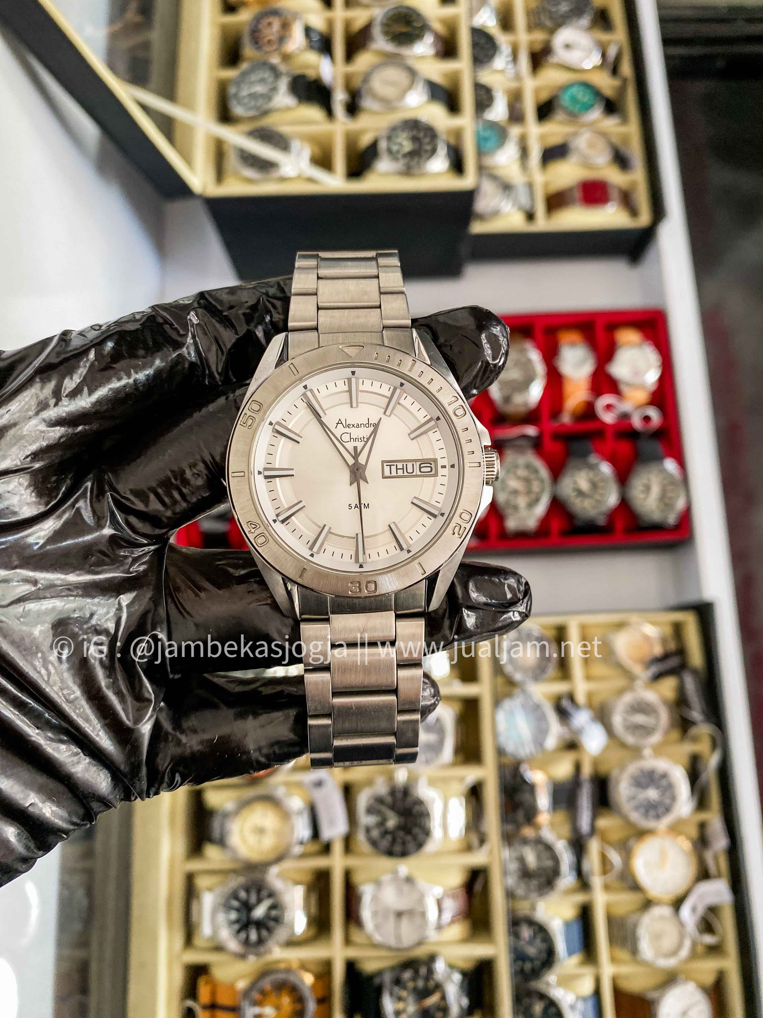 ( SKU 277 ) Alexandre Christie AC 6512 ME BSSSL Men Silver Dial Stainless Steel Strap