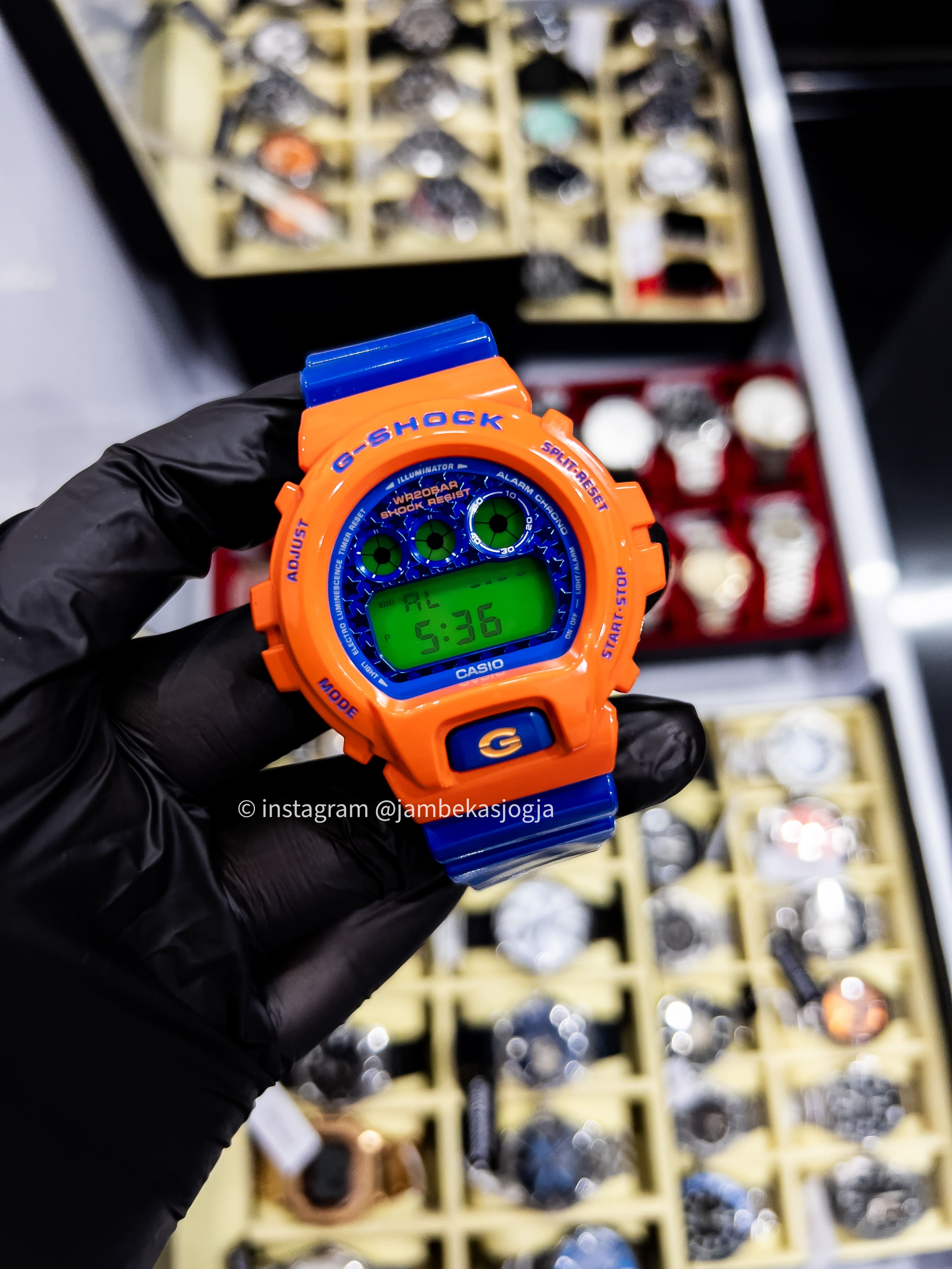 (SKU 80) Casio Pria G-Shock DW-6900 Orange & Blue Digital