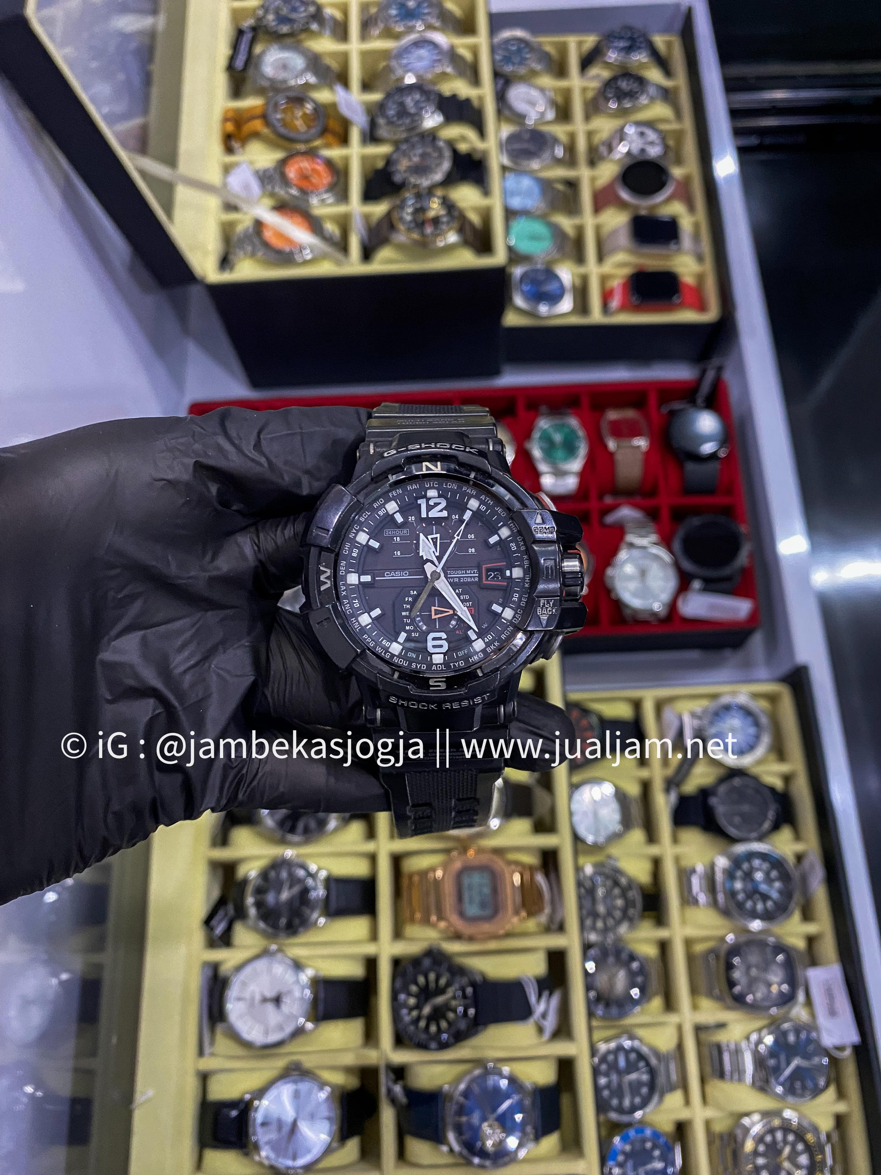 (SKU 92) Casio G-Shock Gravitymaster GW-A1100-1ADR Rubber Strap