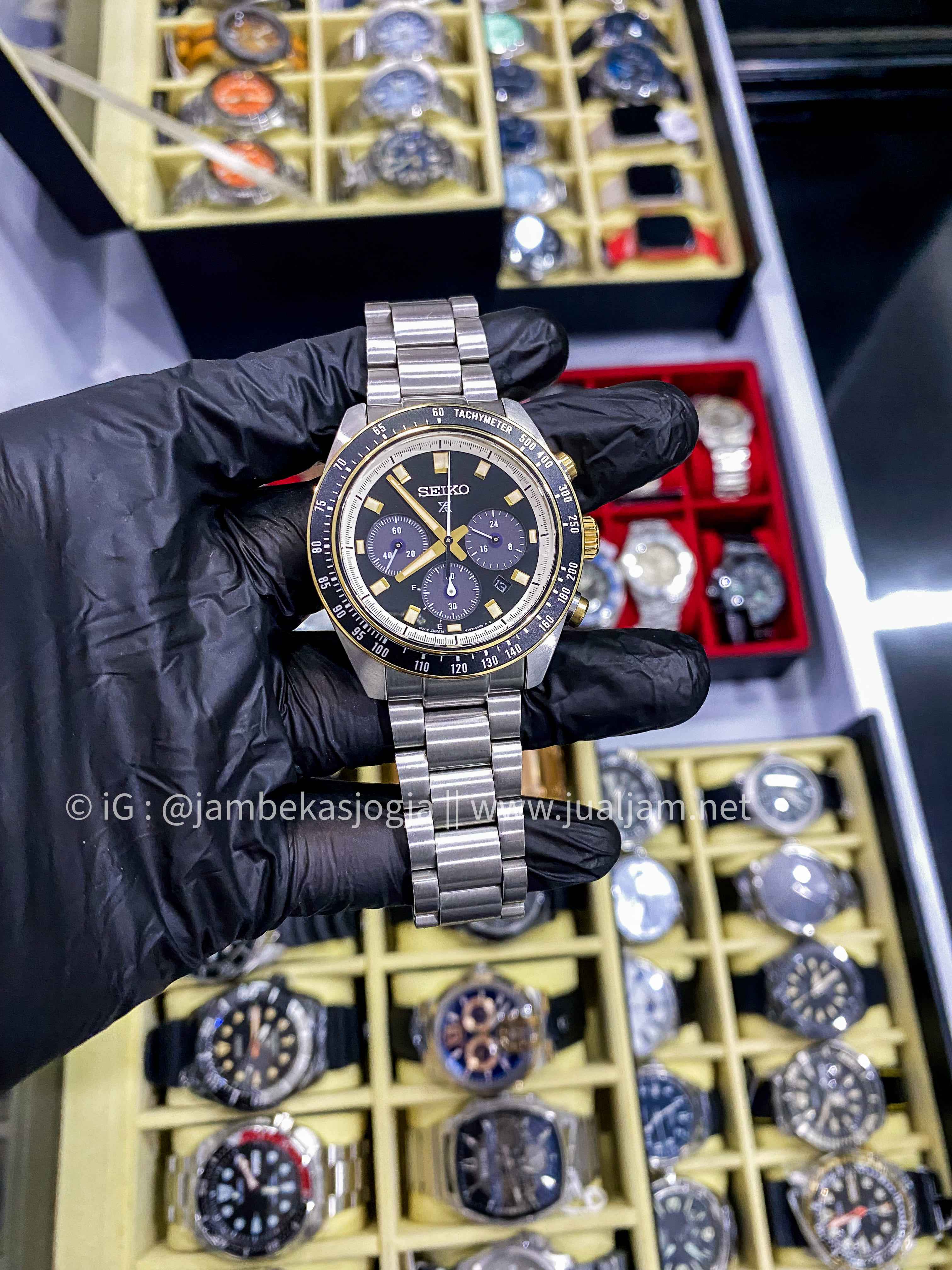 (SKU 102) Seiko Prospex SSC941P1 Circuit Race SeiTona Speedtimer Solar Chronograph Stainless Steel Strap GARANSI RESMI OKTOBER 2027