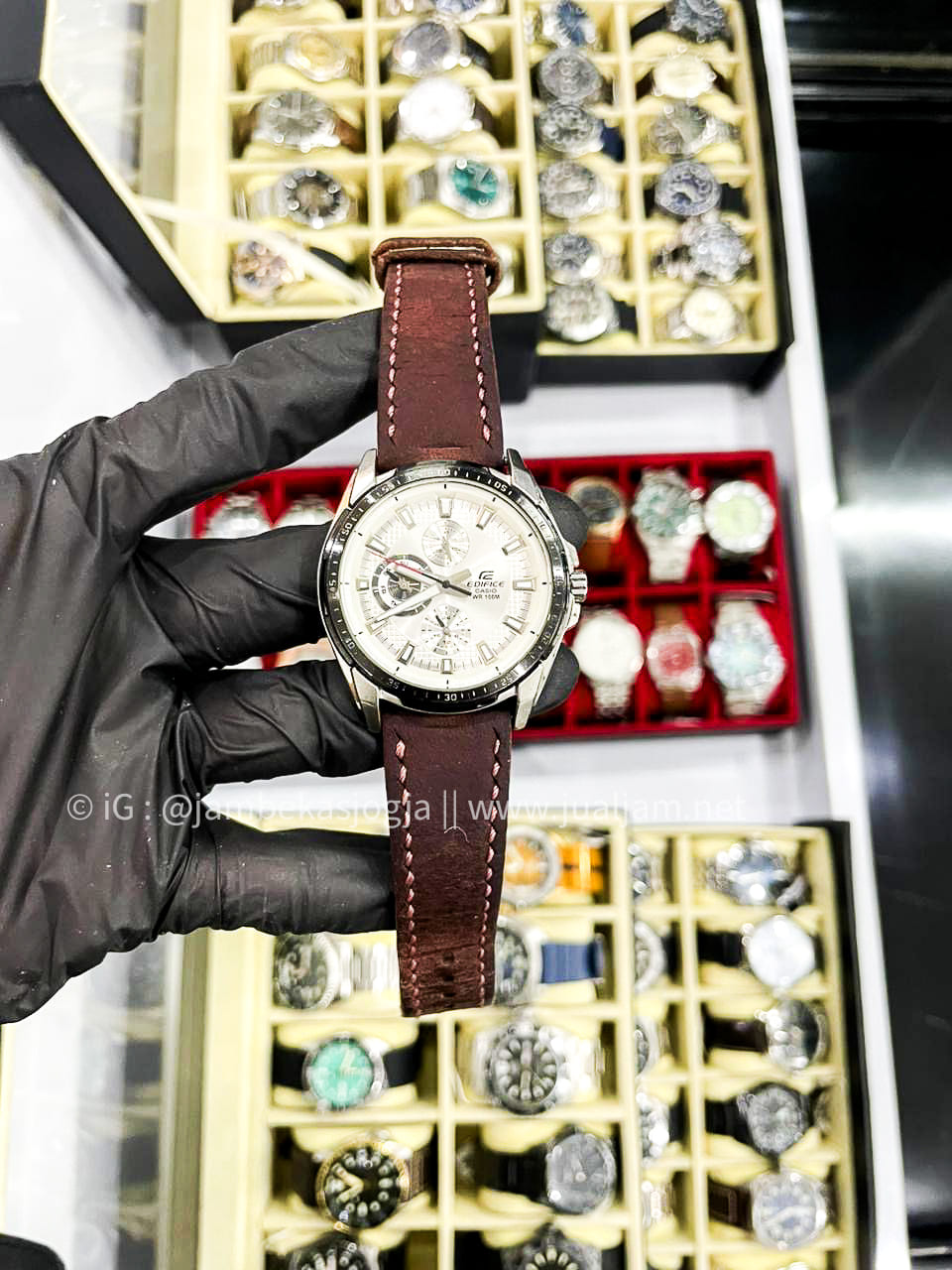 Casio Edifice EF-336L-7AVUDF Water Resistant 100M Biege Pattern Dial Brown Tough Leather Strap ( TITIP JUAL)