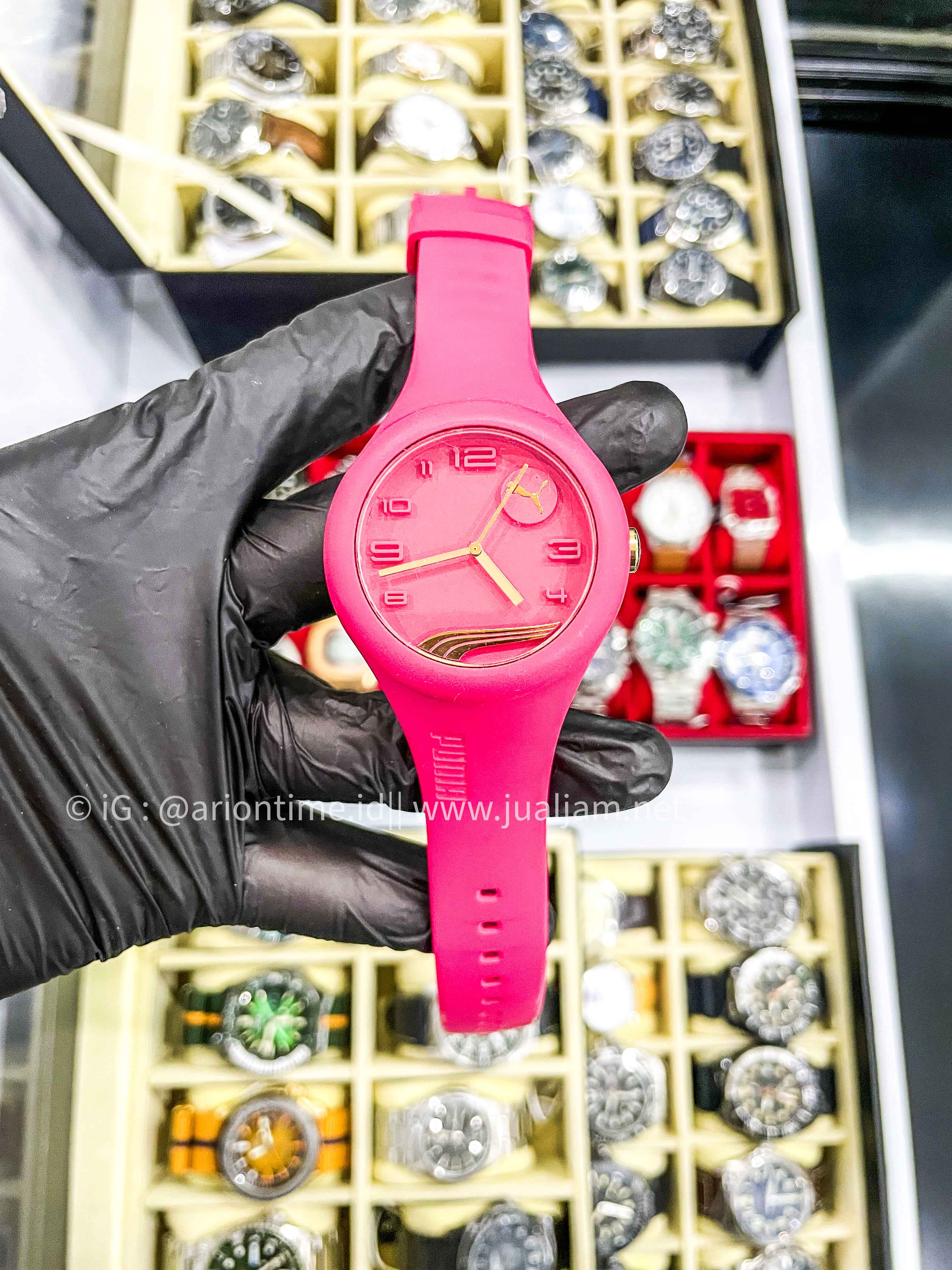 Puma Pu103001015 Raspberry Gold Analogue Silicone Pink dial ( TITIP JUAL )