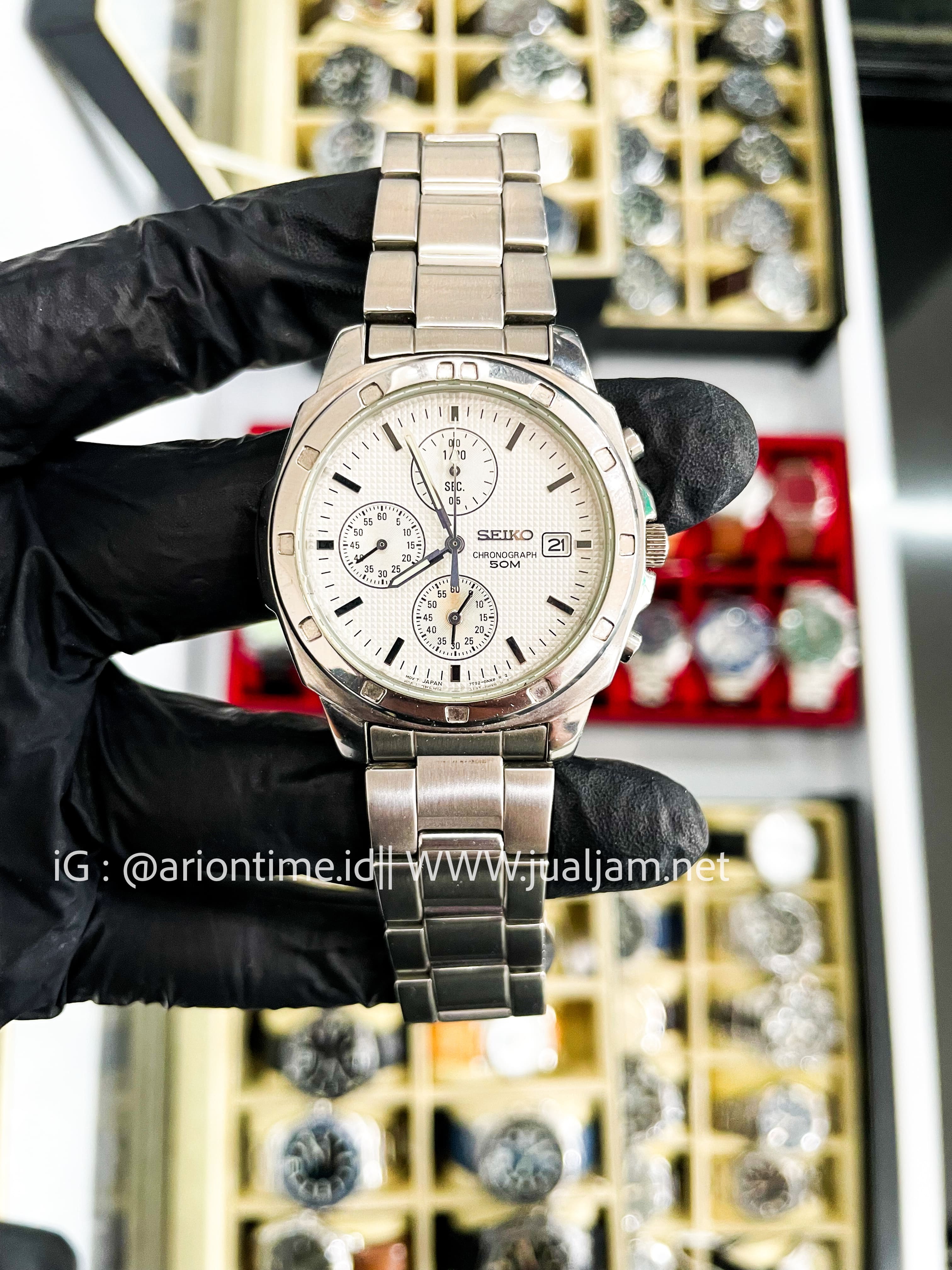 Seiko Chronograph SND187P1  White Dial Stailess Steel Men (TITIP JUAL)