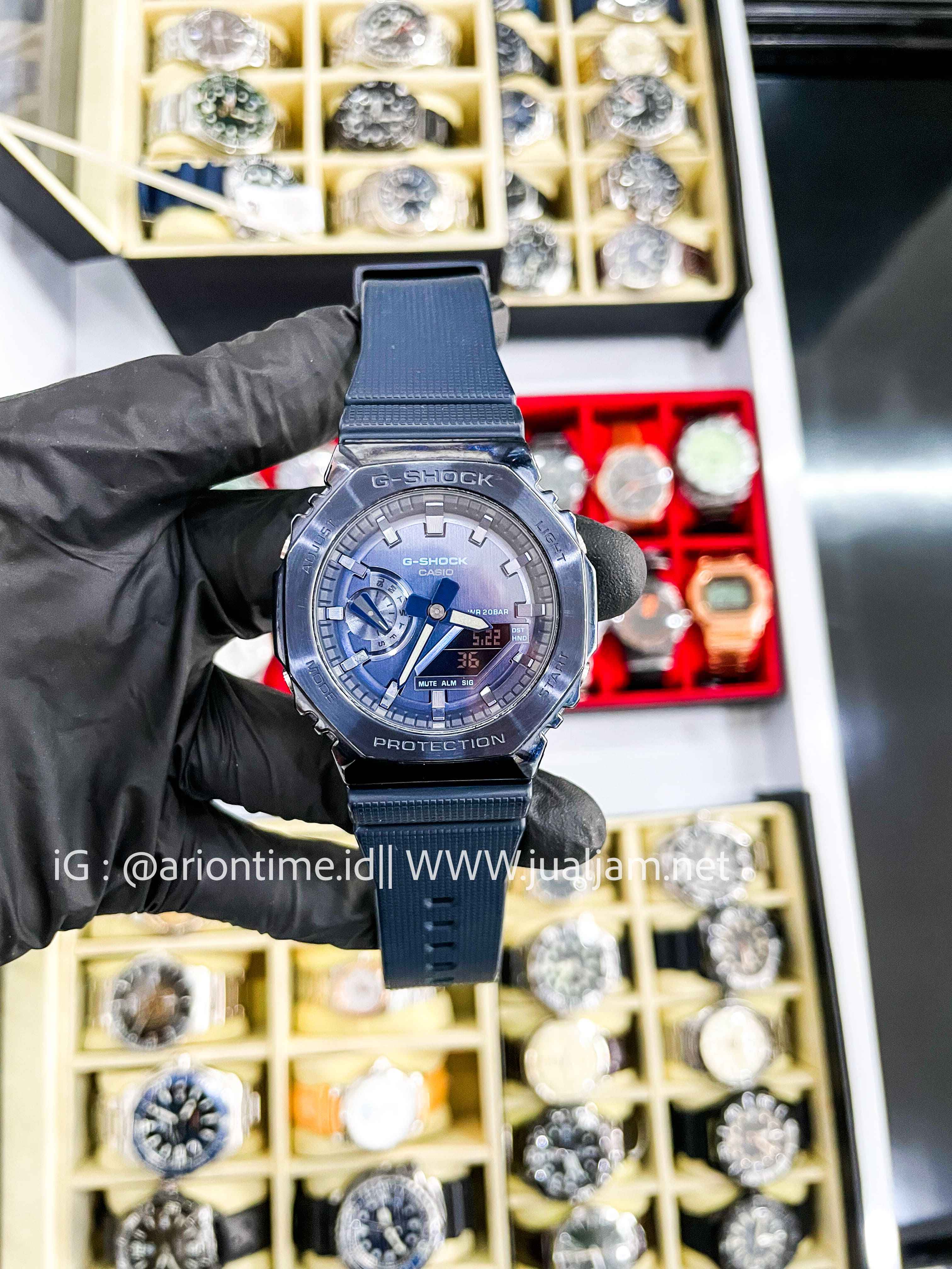 (SKU 525) Casio G-Shock GM-2100N-2ADR Metal Covered CasiOak Blue Analog Digital Dial Blue Navy Resin Band