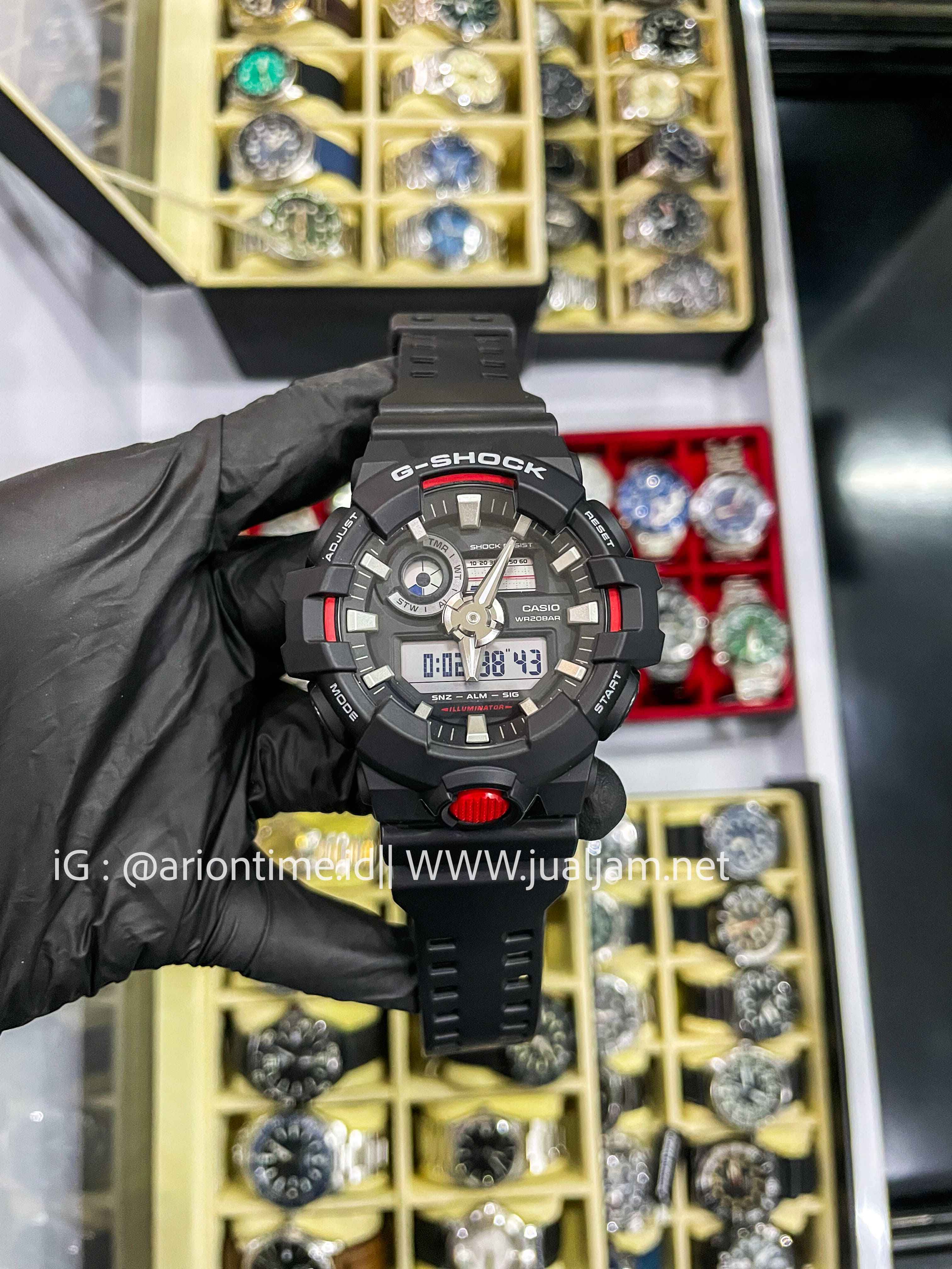 (SKU 531) Casio G-Shock GA-700-1ADR Digital Analog Dial Black Resin Band GARANSI RESMI APRIL 2028 LIKE NEW