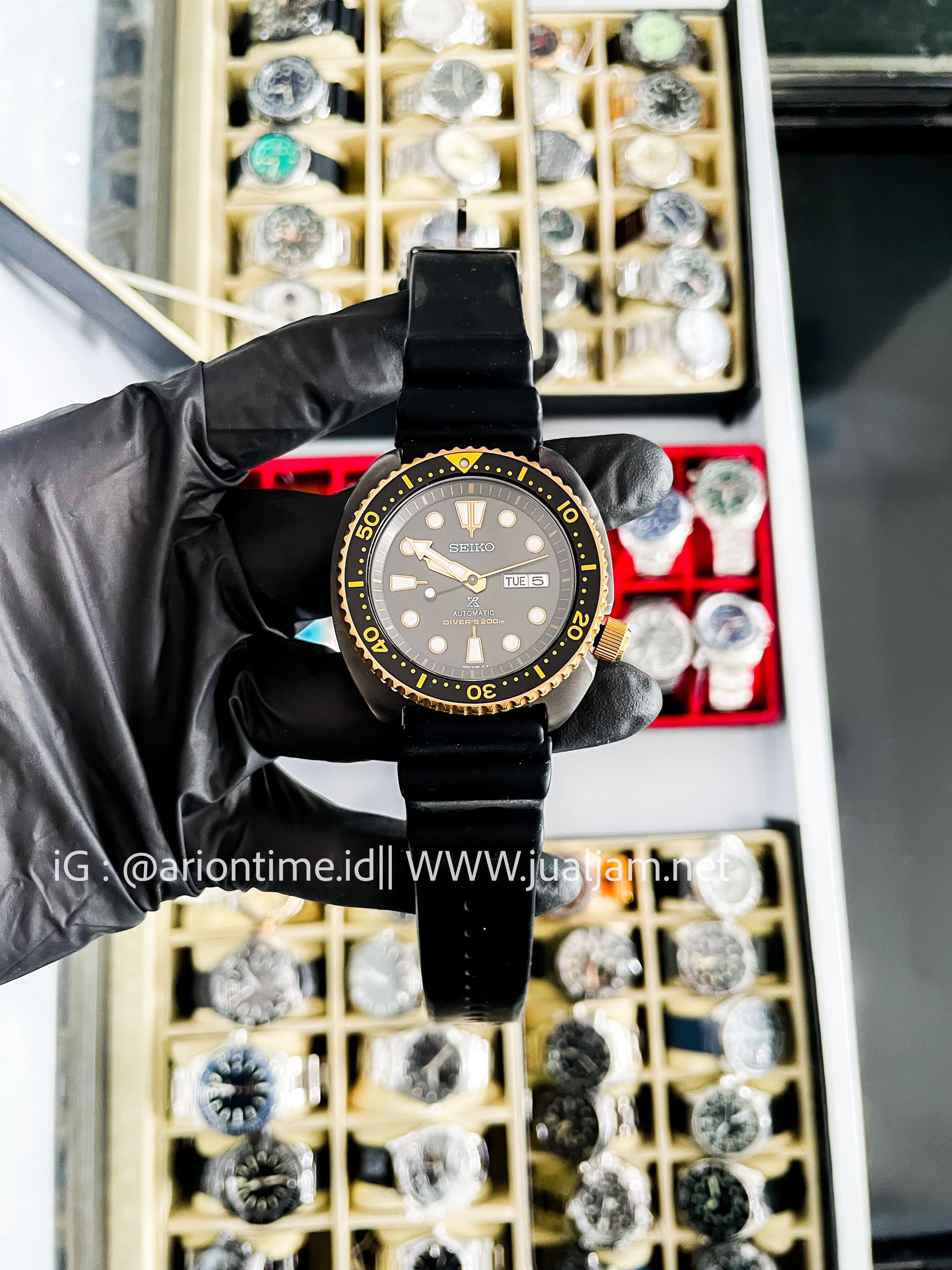 (SKU 541) Seiko Prospex SRPD46K1 Black Turtle Gold Ring Edition Automatic Black Dial Black Rubber Strap