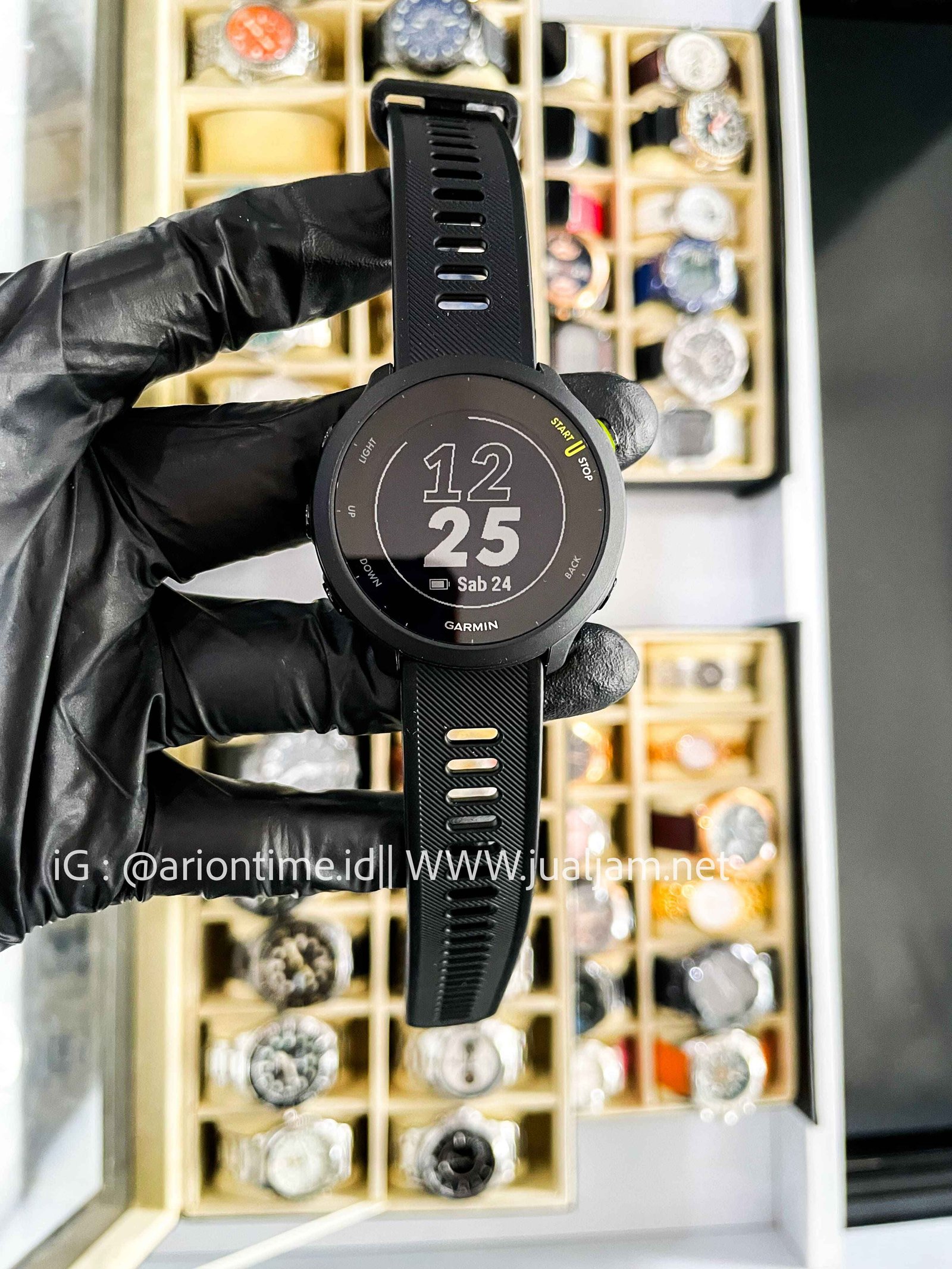 Garmin Forerunner 55 170-02492-5A Smartwatch Digital Dial Black Silicone Strap LIKE NEW (TITIP JUAL)