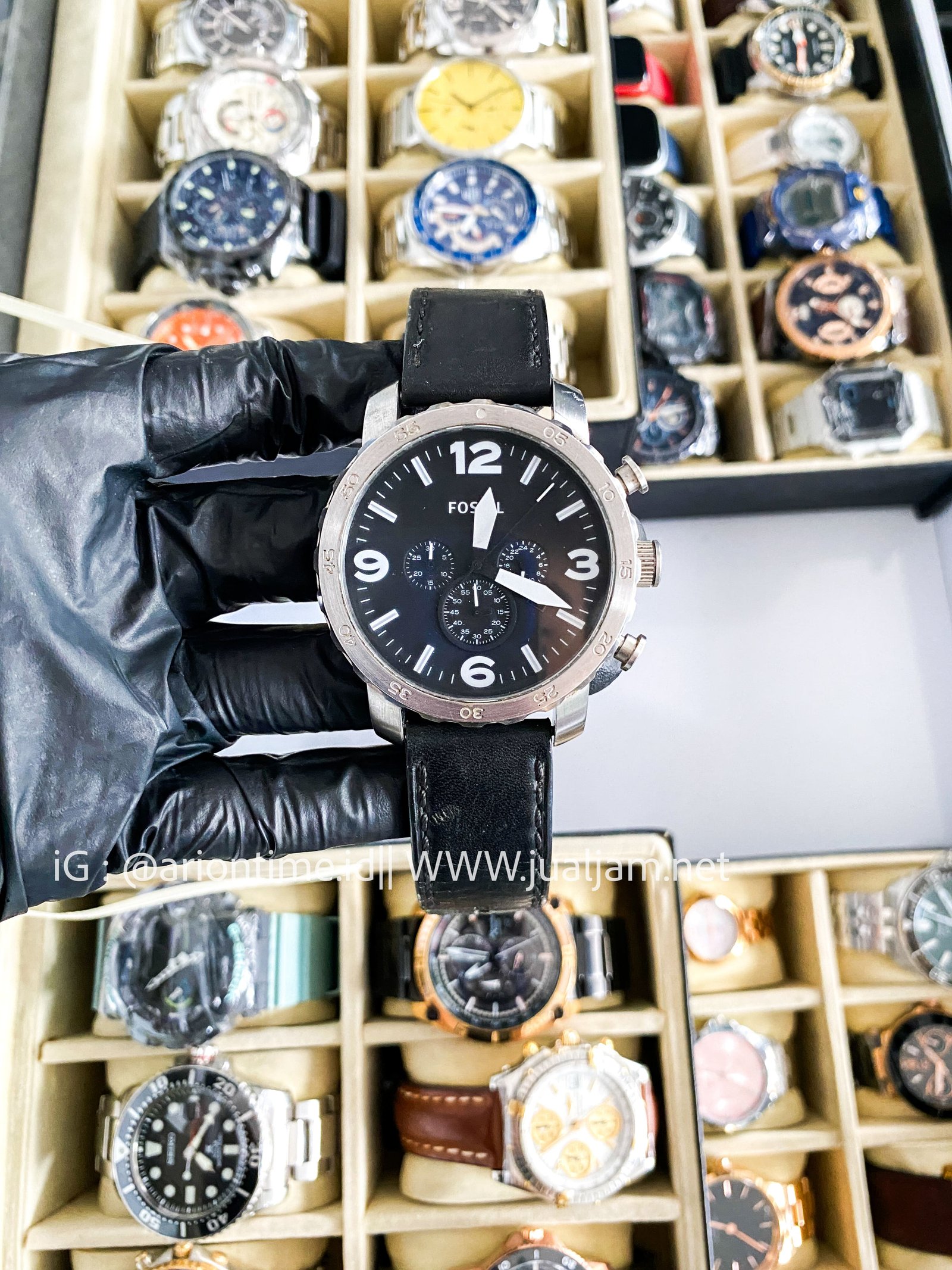 [SKU 627] Fossil JR1436 Nate Chronograph Black Dial Black Leather Strap